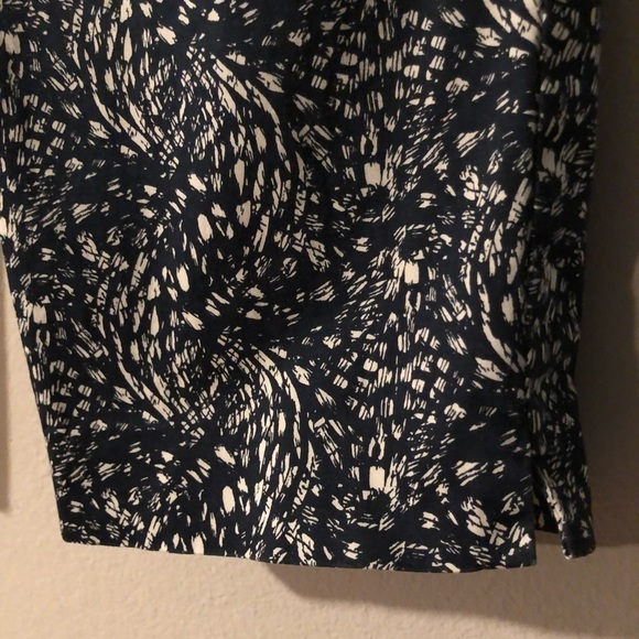 Coldwater Creek navy patterned cropped pants - Picture 7 of 15